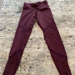 Old navy maroon mesh leggings